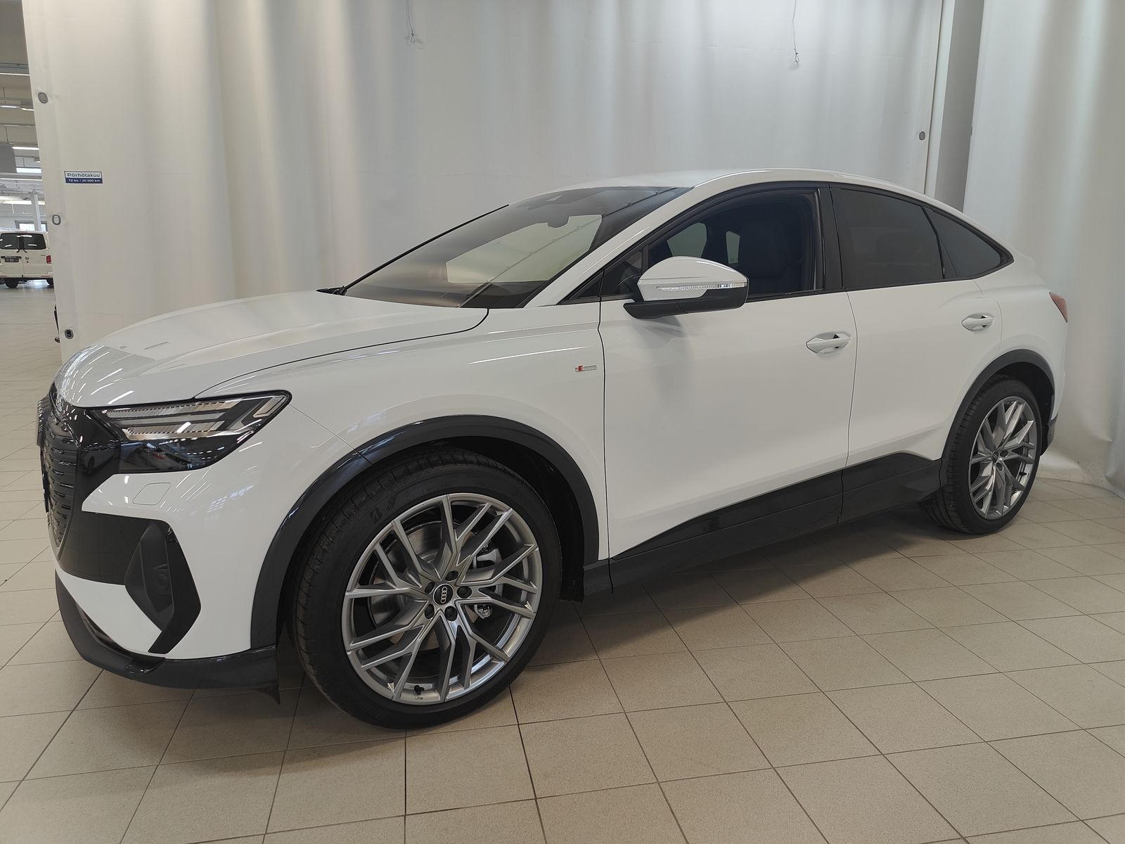 Audi Q4 e-tron 2025, kuva 2/11
