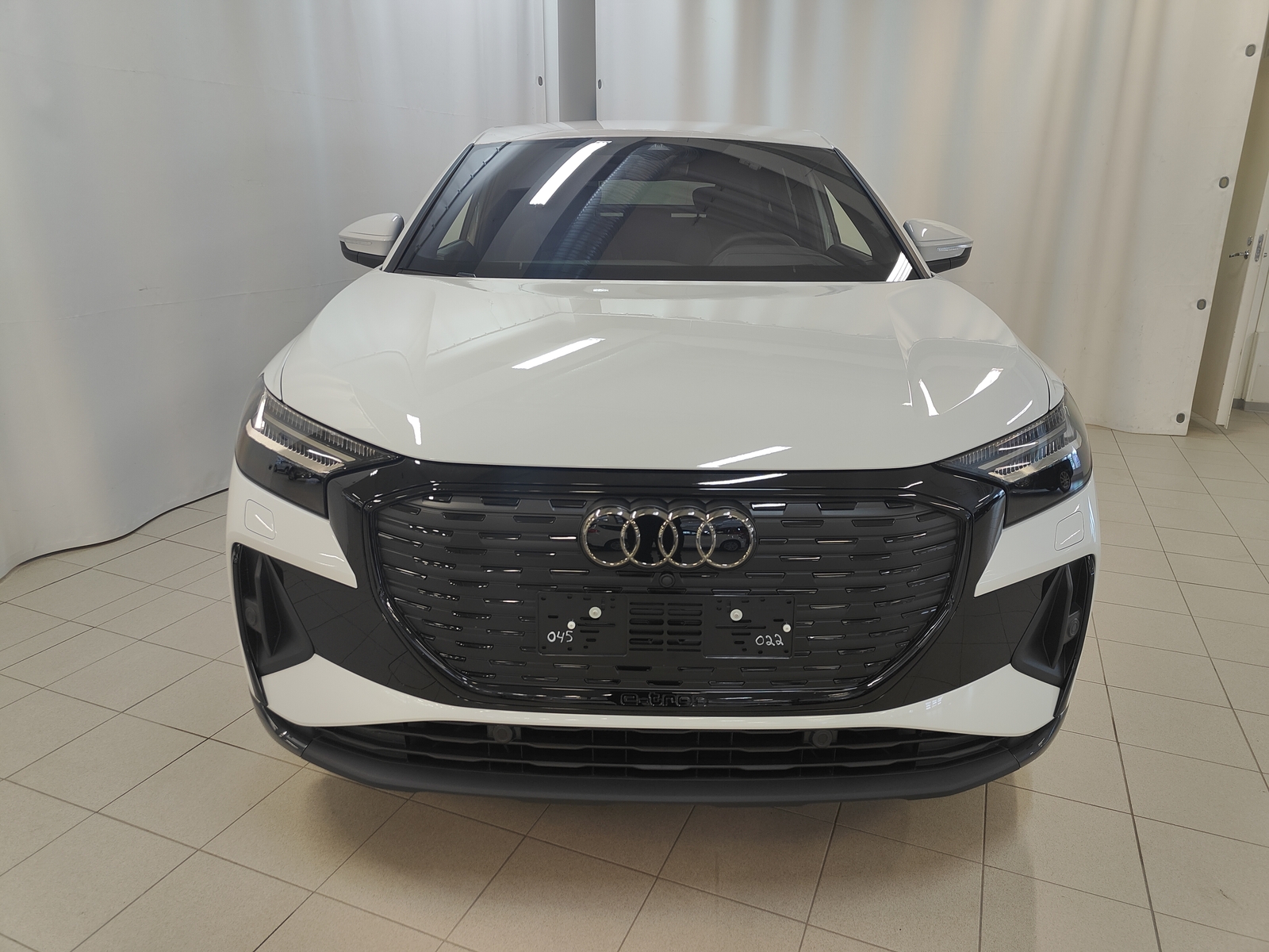 Audi Q4 e-tron 2025, kuva 3/11