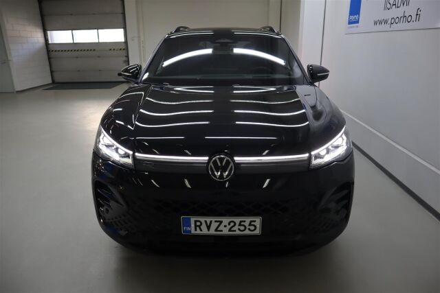 VOLKSWAGEN Tiguan 2024 R-Line 2,0 TDI SCR 147 kW 4MOTION DSG-automaatti