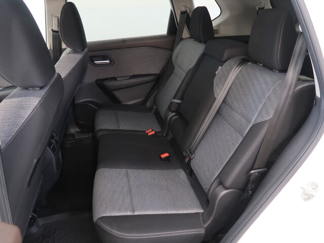 Nissan X-Trail 2025 MHEV 2WD N-Connecta Automaatti 7-Paikkainen