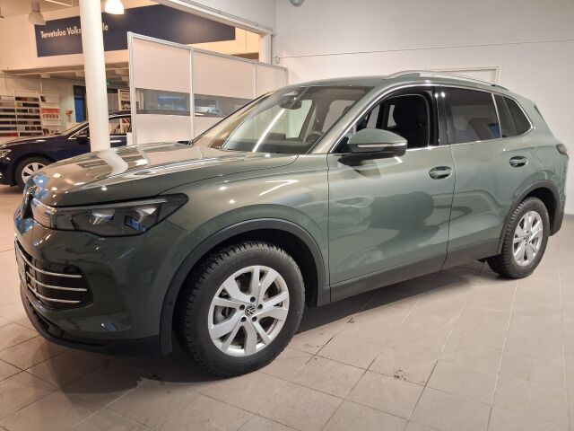 VOLKSWAGEN Tiguan 2024 Elegance Business 1,5 eTSI 110 kW DSG-automaatti