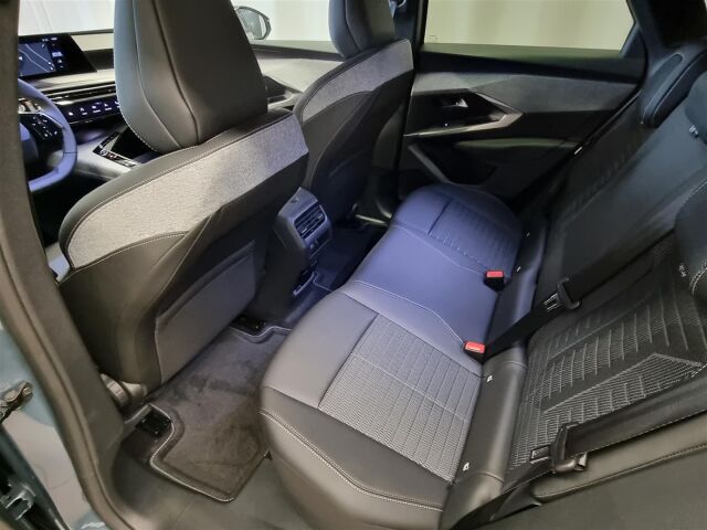 Peugeot E-3008 2025 Allure Business 73 kWh 210 Automaatti