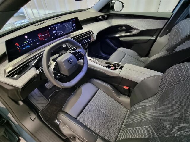 Peugeot E-3008 2025 Allure Business 73 kWh 210 Automaatti