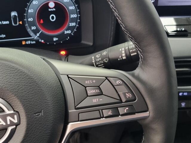 Nissan Juke 2025 DIG-T 114HP 6MT N-Connecta + Navi MY24 SL