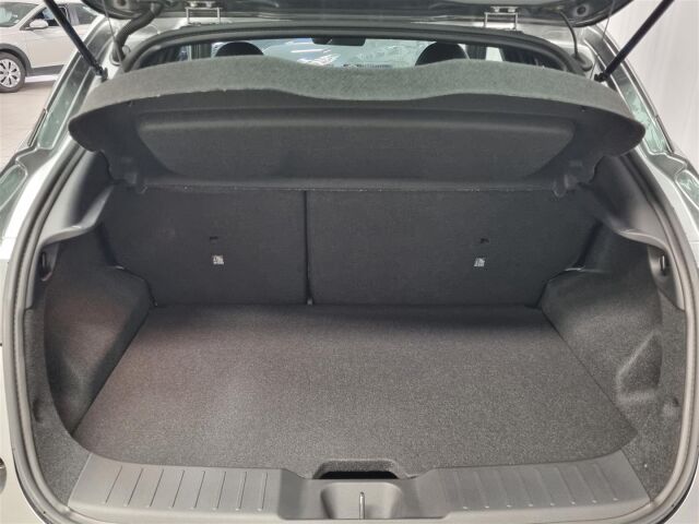 Nissan Juke 2025 DIG-T 114HP 6MT N-Connecta + Navi MY24 SL