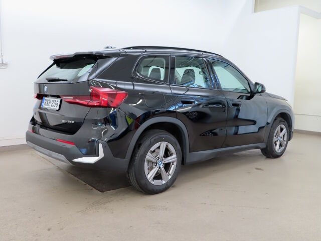 BMW X1 2024 U11 25e A xDrive Charged Edition