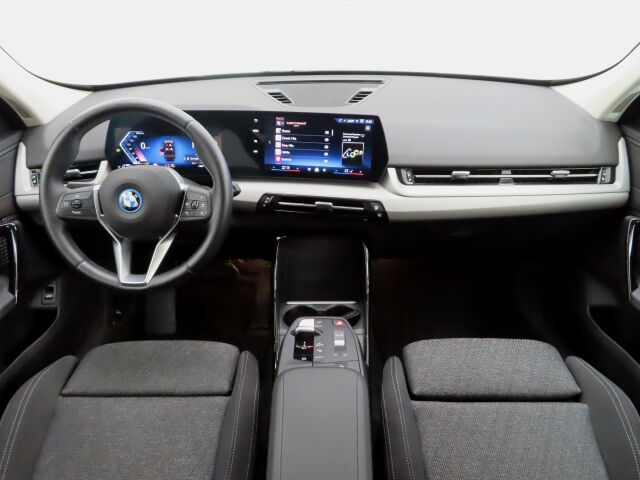 BMW X1 2024 U11 25e A xDrive Charged Edition