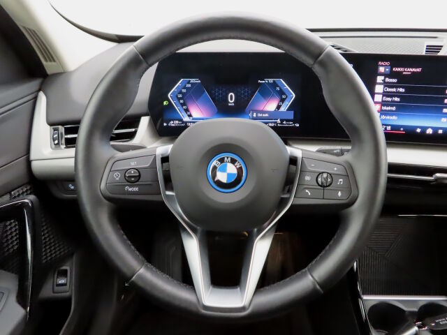 BMW X1 2024 U11 25e A xDrive Charged Edition