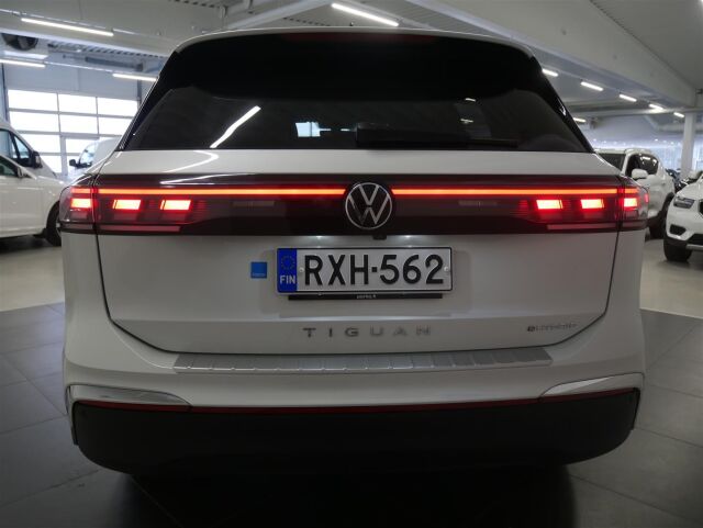 VOLKSWAGEN Tiguan 2025 Elegance Business eHybrid 200 kW DSG-automaatti, 1-omisteinen, takuu!
