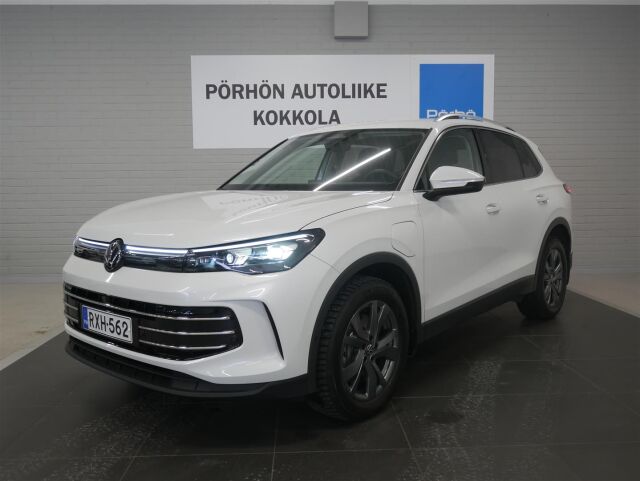 VOLKSWAGEN Tiguan 2025 Elegance Business eHybrid 200 kW DSG-automaatti, 1-omisteinen, takuu!