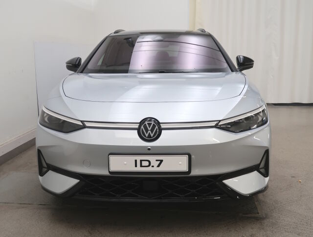 Volkswagen ID.7 2025 Tourer GTX 4MOTION 75-v Juhlamalli 250 kW, akku 86 kWh