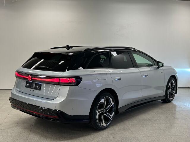 Volkswagen ID.7 2025 Tourer GTX 4MOTION 75-v Juhlamalli 250 kW, akku 86 kWh