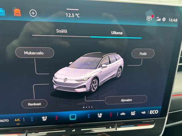 Volkswagen ID.7 2025 Tourer GTX 4MOTION 75-v Juhlamalli 250 kW, akku 86 kWh
