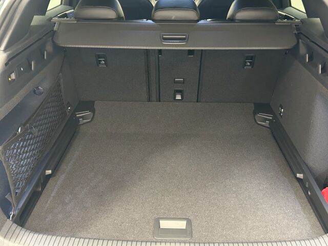 Volkswagen ID.7 2025 Tourer GTX 4MOTION 75-v Juhlamalli 250 kW, akku 86 kWh