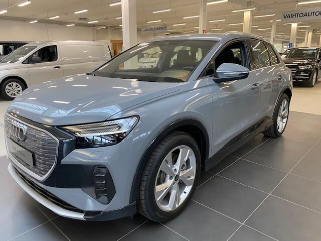Audi Q4 e-tron 2025 SUV 45 e-tron Land of quattro Plus, Matrix ja koukku.Kesäetu tuhat euroa
