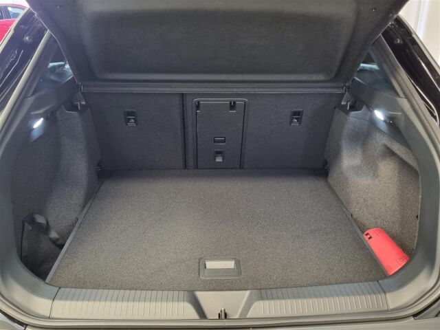 Volkswagen ID.4 2025 Pro 4MOTION Elegance 75-v Juhlamalli 286hv | Sähköpenkit | IQ Light led | Vetokoukku |