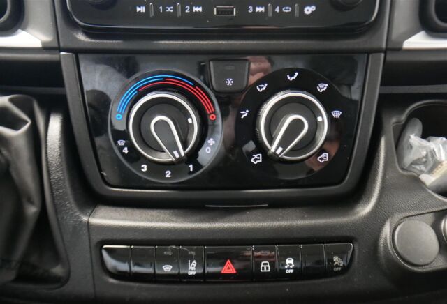 Fiat Ducato 2025 Multijet3 140 L3H2 MT / ALV / 2 x renkaat / Vanerointi / Koukku / LED-valot / P.kamera / Webasto /