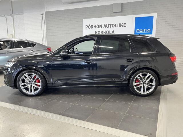 AUDI Q7 2021 Business S line 60 TFSI e quattro 340(462) kW(hv) tiptronic, 1-omisteinen, hyvät varusteet! Takuu!