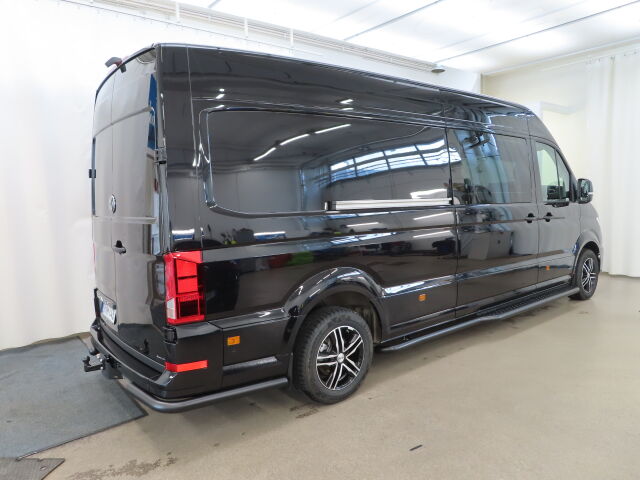 VOLKSWAGEN CRAFTER 2026 177HV AUTOM 4MOTION *LIUKUVA PITKÄ SÄNKY* 2+3 KEVYT K-A SIS ALV! *4000KG ALUSTA