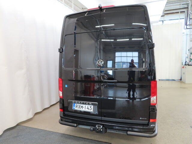 VOLKSWAGEN CRAFTER 2026 177HV AUTOM 4MOTION *LIUKUVA PITKÄ SÄNKY* 2+3 KEVYT K-A SIS ALV! *4000KG ALUSTA