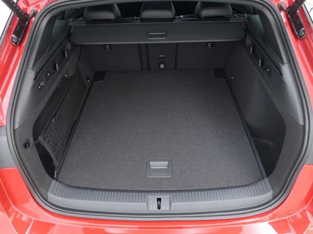 Volkswagen ID.7 2025 Tourer GTX 4MOTION 75-v Juhlamalli 250 kW, akku 86 kWh