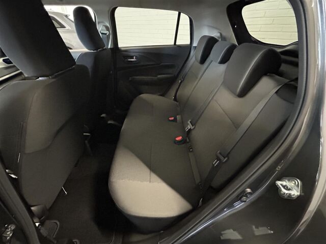 Suzuki Swift 2025 1,2 12V HYBRID 2WD GL+ 5MT / Adapt.vakkari / Peruutuskamera / Navi / Bluetooth /