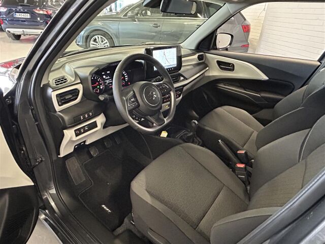 Suzuki Swift 2025 1,2 12V HYBRID 2WD GL+ 5MT / Adapt.vakkari / Peruutuskamera / Navi / Bluetooth /