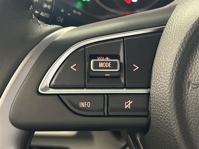 Suzuki Swift 2025 1,2 12V HYBRID 2WD GL+ 5MT / Adapt.vakkari / Peruutuskamera / Navi / Bluetooth /