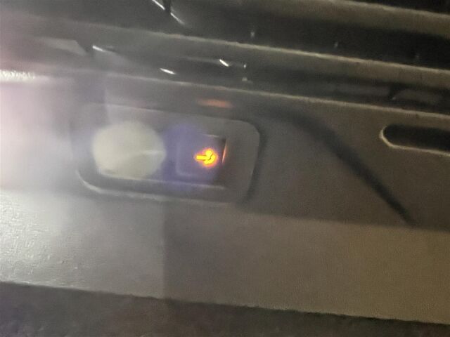 Volkswagen ID.4 2026 Pro 4MOTION Elegance 210 kW, akku 77kWh*Heti tomitukseen!*