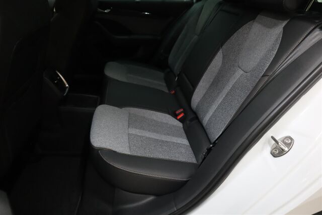 Skoda Octavia 2026 Combi 1.5 TSI 116 Style eTEC DSG Autom.