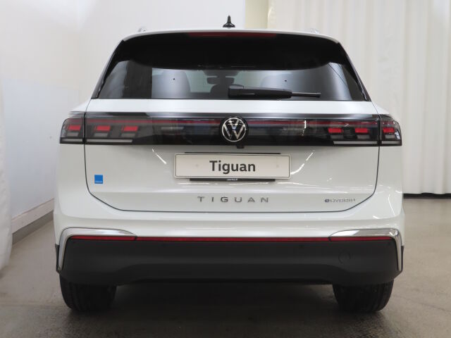Volkswagen Tiguan 2026 Elegance 75-v Juhlamalli eHybrid 150 kW DSG-automaatti