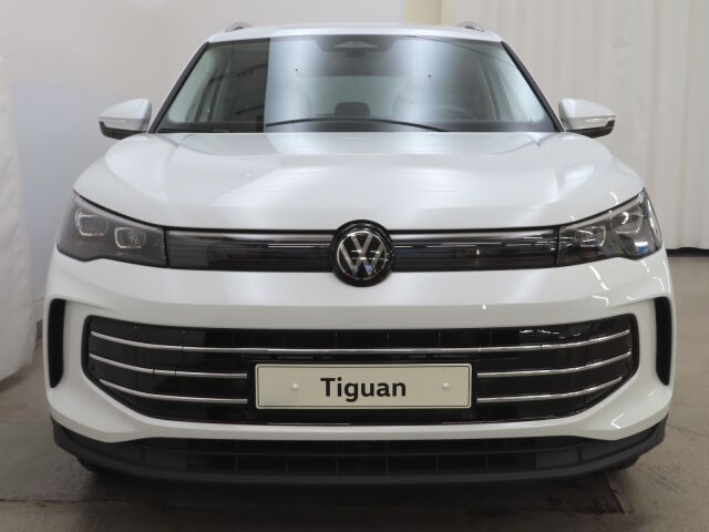 Volkswagen Tiguan 2026 Elegance 75-v Juhlamalli eHybrid 150 kW DSG-automaatti