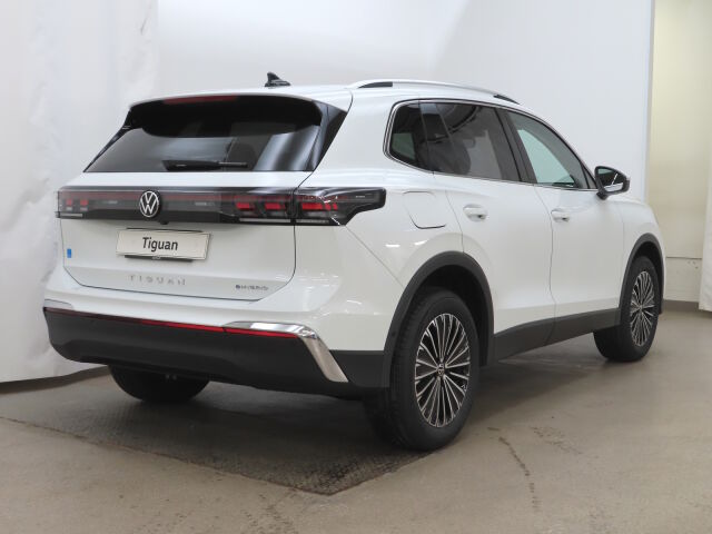 Volkswagen Tiguan 2026 Elegance 75-v Juhlamalli eHybrid 150 kW DSG-automaatti