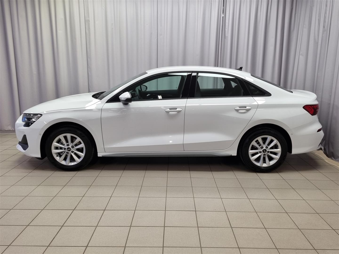 Audi A3 Sedan TFSI 85 kW 2025, kuva 3/19