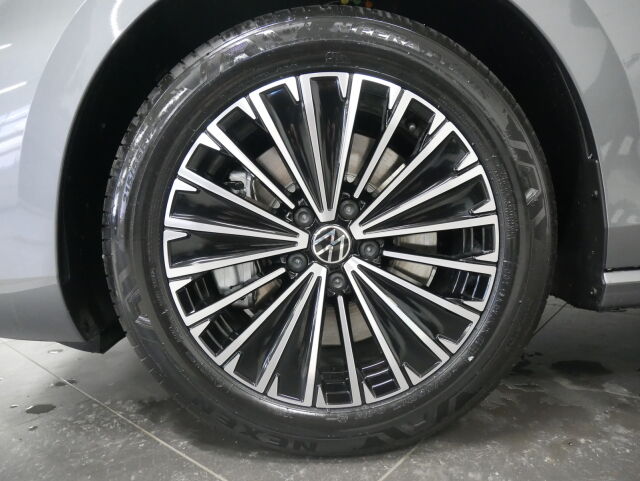 Volkswagen Passat 2026 Variant Elegance 75-v Juhlamalli eHybrid 150 kW DSG-automaatti