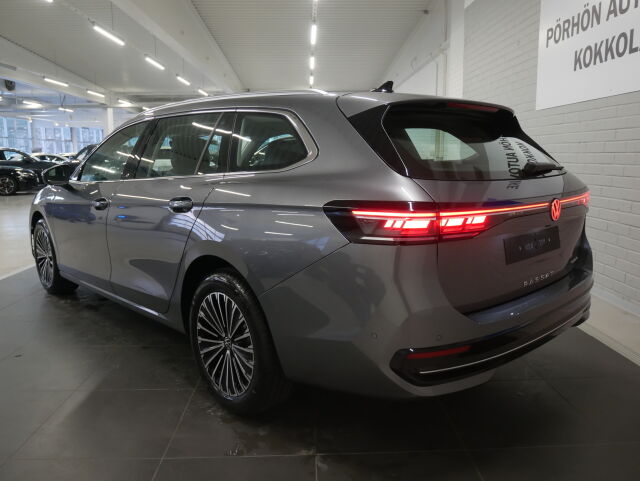 Volkswagen Passat 2026 Variant Elegance 75-v Juhlamalli eHybrid 150 kW DSG-automaatti