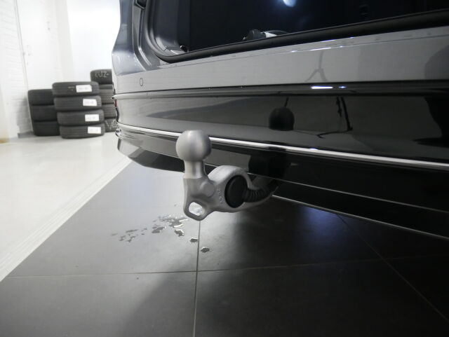 Volkswagen Passat 2026 Variant Elegance 75-v Juhlamalli eHybrid 150 kW DSG-automaatti