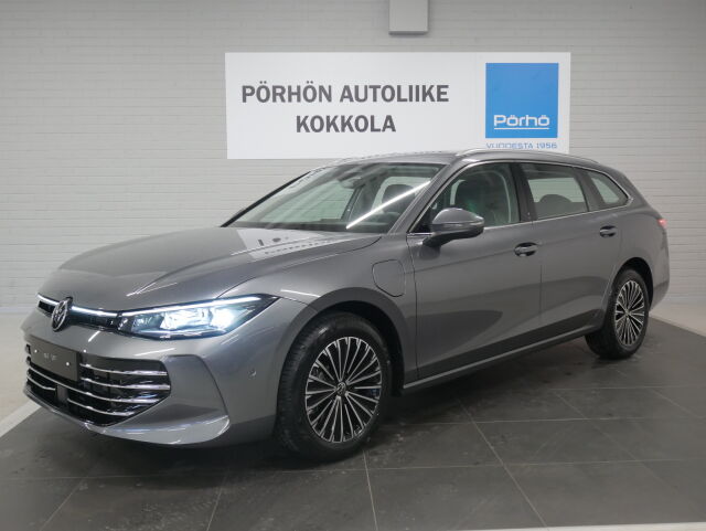 Volkswagen Passat 2026 Variant Elegance 75-v Juhlamalli eHybrid 150 kW DSG-automaatti