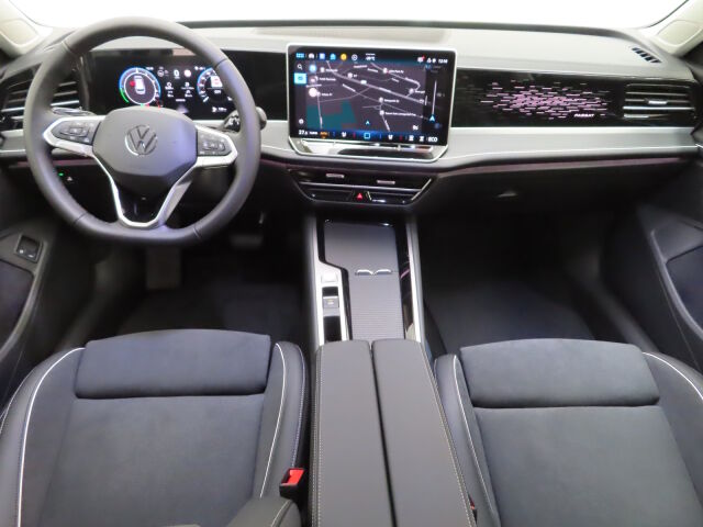 Volkswagen Passat 2026 Variant Elegance 75-v Juhlamalli eHybrid 150 kW DSG-automaatti