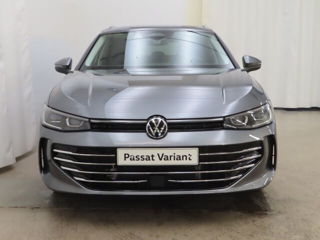 Volkswagen Passat 2026 Variant Elegance 75-v Juhlamalli eHybrid 150 kW DSG-automaatti
