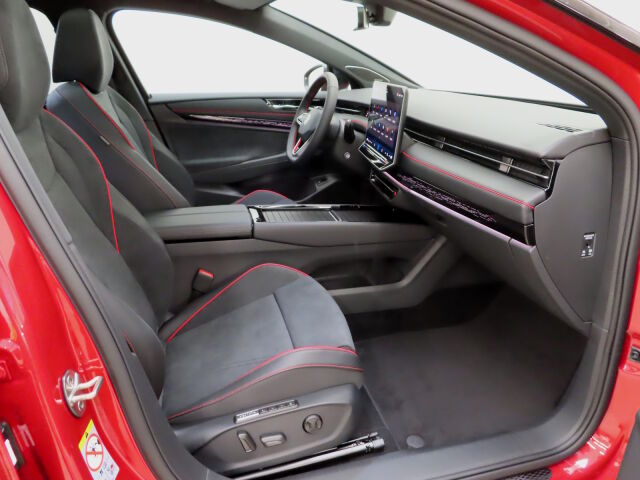 Volkswagen ID.7 2026 ID.7 Tourer GTX 4MOTION Premium Limited 250 kW, akku 86 kWh ** Talvirenkaat 760€ **