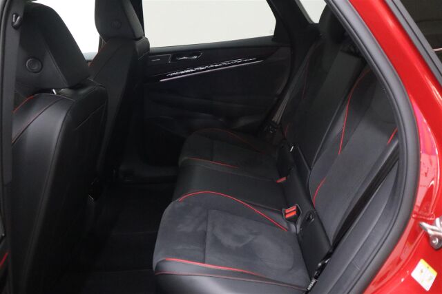 Volkswagen ID.7 2026 ID.7 Tourer GTX 4MOTION Premium Limited 250 kW, akku 86 kWh ** Talvirenkaat 760€ **