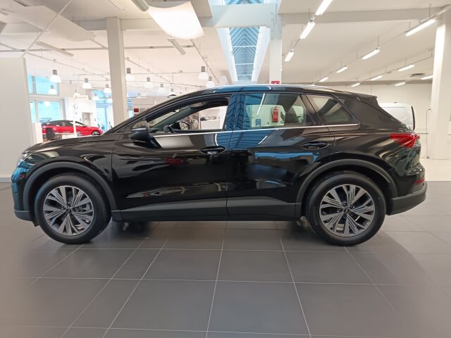 Audi Q4 e-tron 2026 45 e-tron quattro. Takuu 5 vuotta / 100.000 km