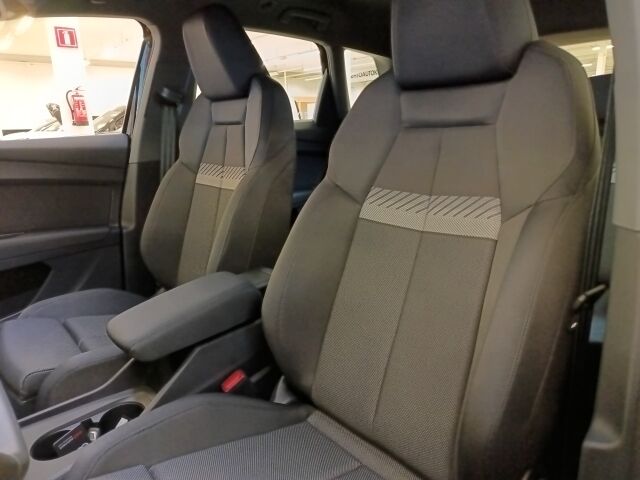 Audi Q4 e-tron 2026 45 e-tron quattro. Takuu 5 vuotta / 100.000 km