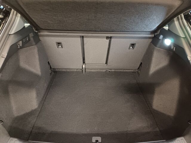 Audi Q4 e-tron 2026 45 e-tron quattro. Takuu 5 vuotta / 100.000 km