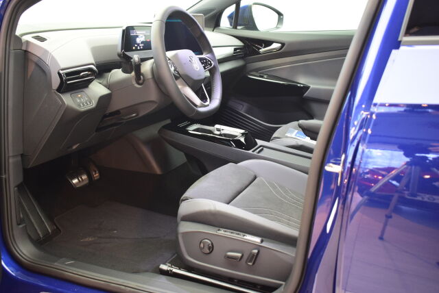 Volkswagen ID.4 2026 Pro 4MOTION Elegance 210 kW, akku 77kWh * TAKUU 5-Vuotta/ 100tkm  *