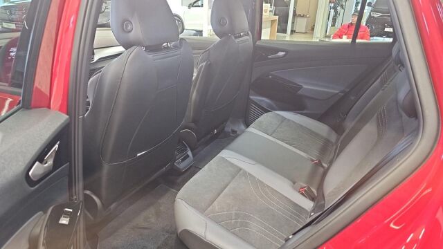 Volkswagen ID.4 2026 Pro 4MOTION Elegance Business 210 kW, akku 77 kWh, HETI TOIMITUKSEEN!