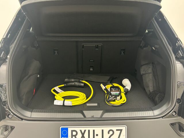 Volkswagen ID.4 2026 Pro 4MOTION Elegance 210 kW, akku 77kWh. kahdet renkaat ja koukku. Kysy tarjous: Janne 050 3622763