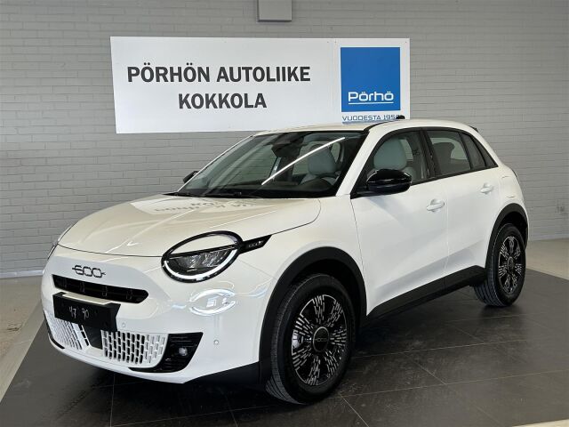 Fiat 600 2026 Hybrid 145 Automaatti Icon
