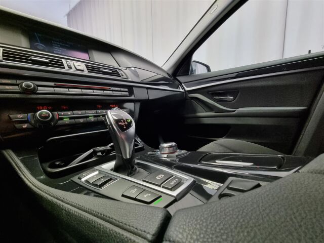 BMW 525 2013 TwinPower Turbo A xDrive F11 Touring Business Automatic